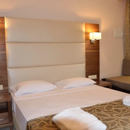 4-you 4* Agios Nikolaos (Chalkidiki)