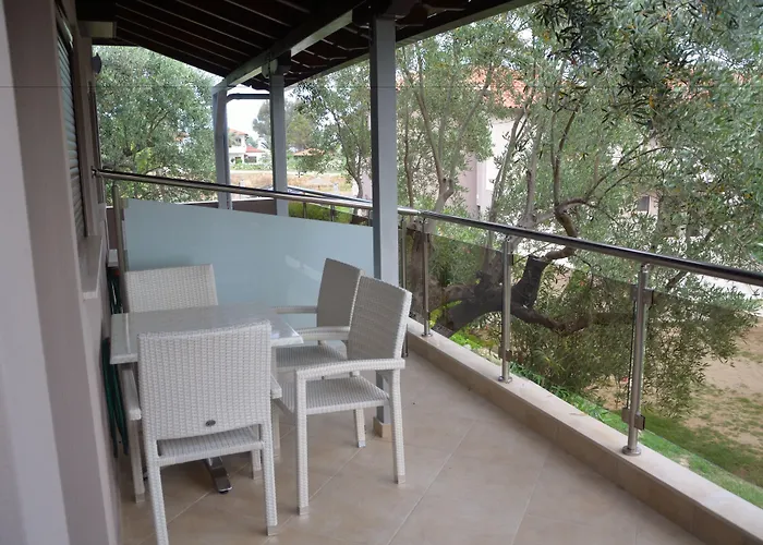 4-you Agios Nikolaos (Chalkidiki)